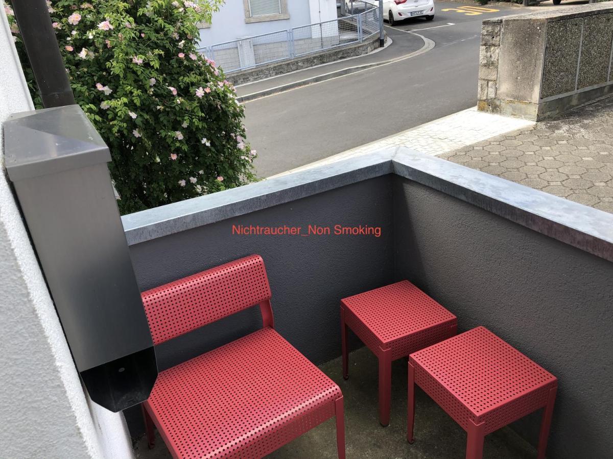 Altstadt Naehe 7 Min Fussweg Ueber Alte Maibruecke Zu Pension Mit Balkon & Garten, Ideal For Long Stay, Relocation Ochsenfurt Εξωτερικό φωτογραφία