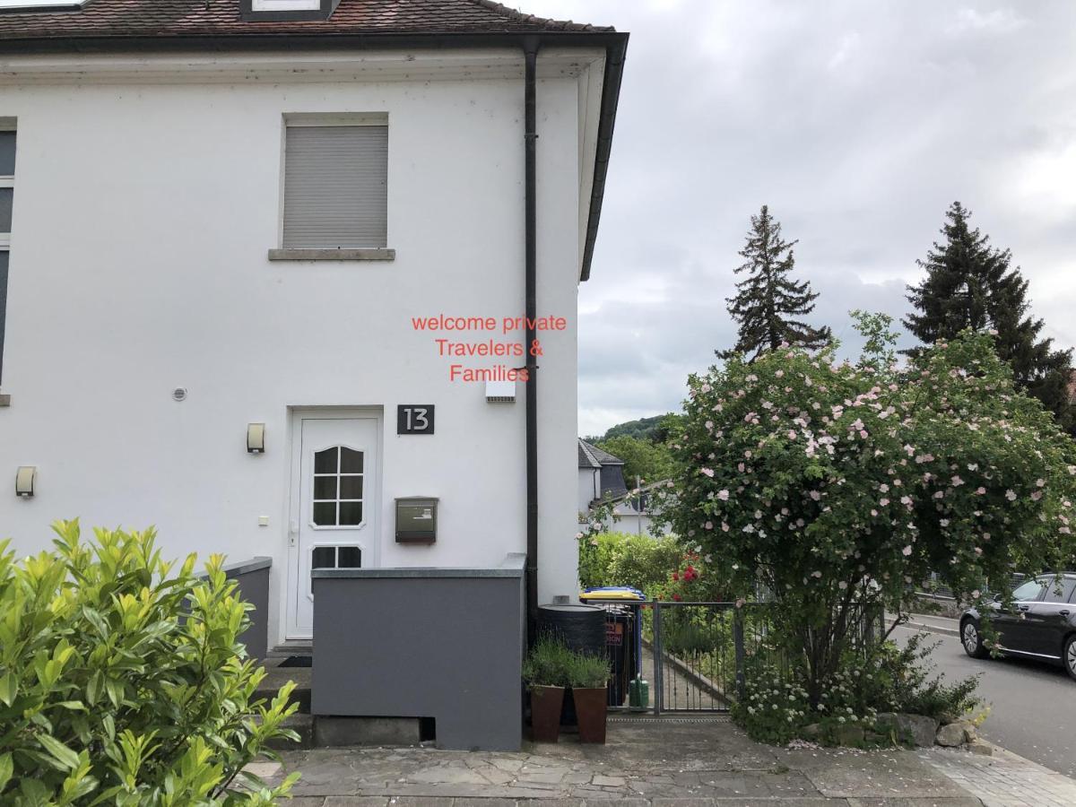 Altstadt Naehe 7 Min Fussweg Ueber Alte Maibruecke Zu Pension Mit Balkon & Garten, Ideal For Long Stay, Relocation Ochsenfurt Εξωτερικό φωτογραφία