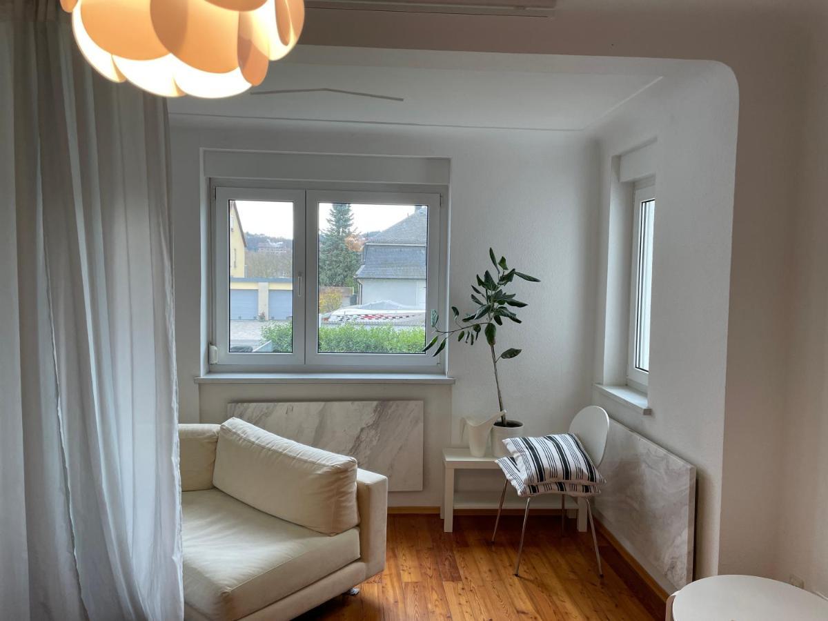 Altstadt Naehe 7 Min Fussweg Ueber Alte Maibruecke Zu Pension Mit Balkon & Garten, Ideal For Long Stay, Relocation Ochsenfurt Εξωτερικό φωτογραφία