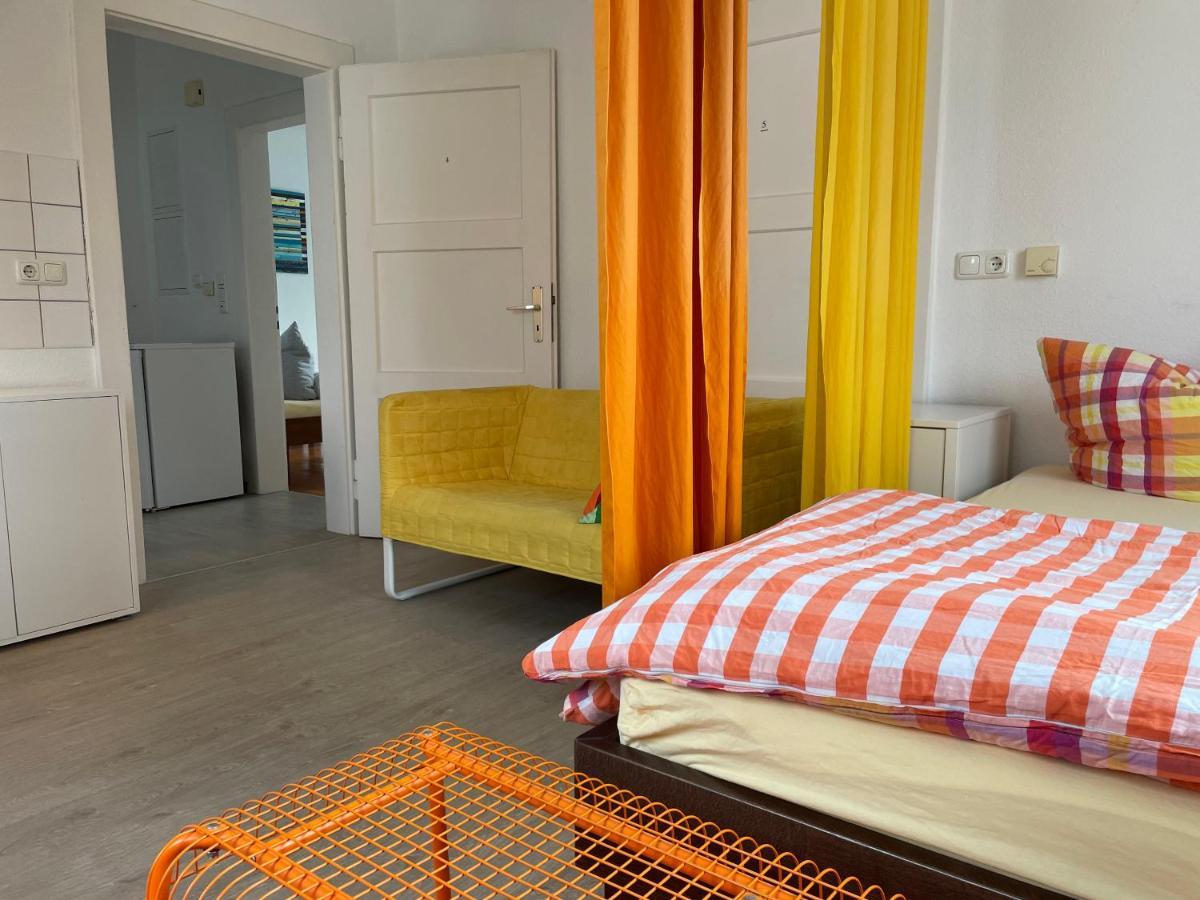 Altstadt Naehe 7 Min Fussweg Ueber Alte Maibruecke Zu Pension Mit Balkon & Garten, Ideal For Long Stay, Relocation Ochsenfurt Εξωτερικό φωτογραφία
