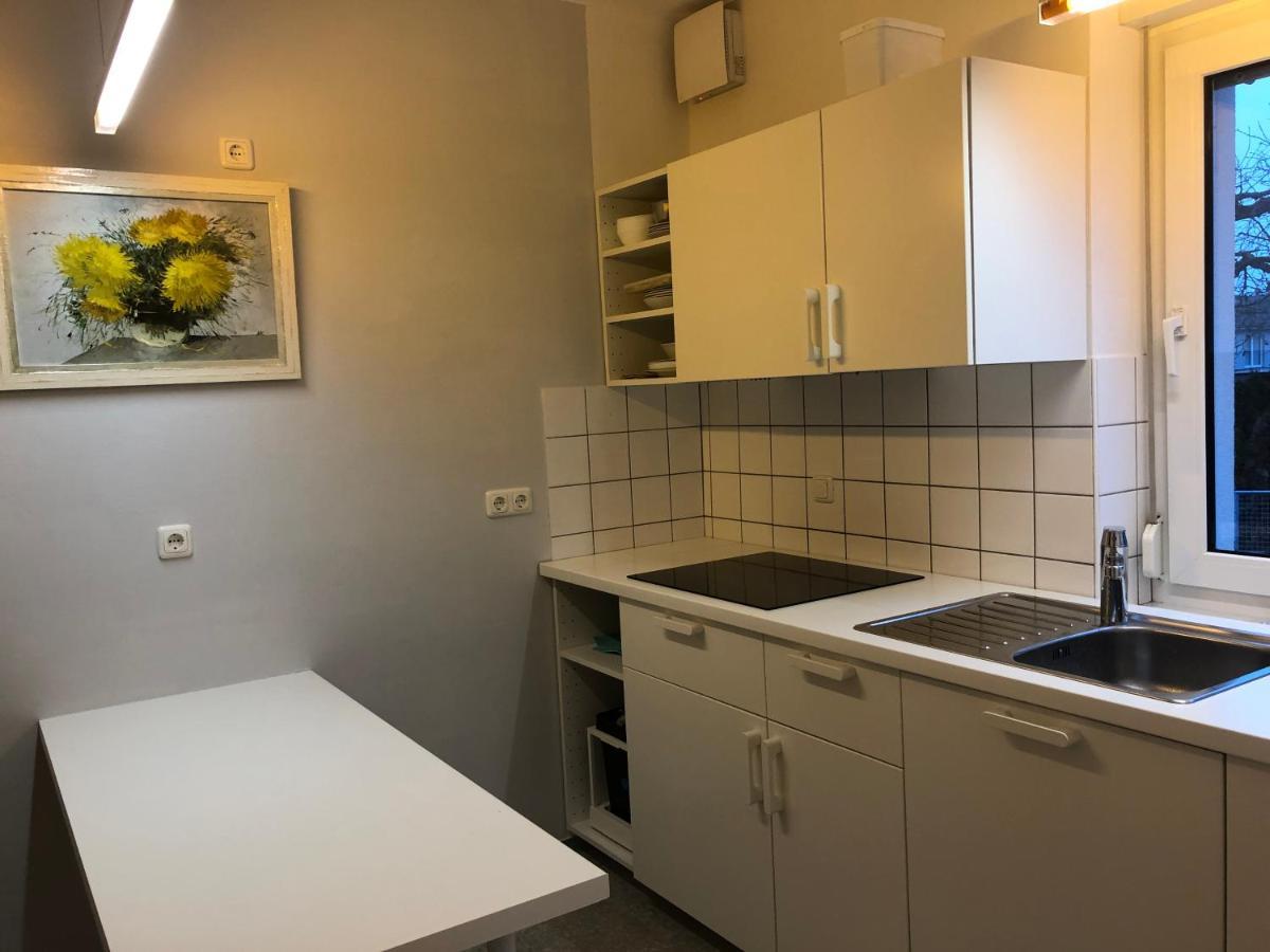 Altstadt Naehe 7 Min Fussweg Ueber Alte Maibruecke Zu Pension Mit Balkon & Garten, Ideal For Long Stay, Relocation Ochsenfurt Εξωτερικό φωτογραφία